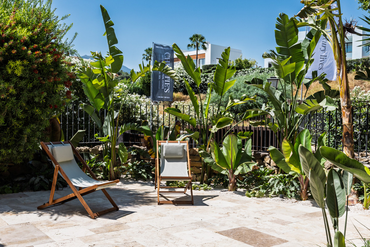 Se vende Villa - Chalet de 5 dormitorios en Costa Del Sol, Málaga, España