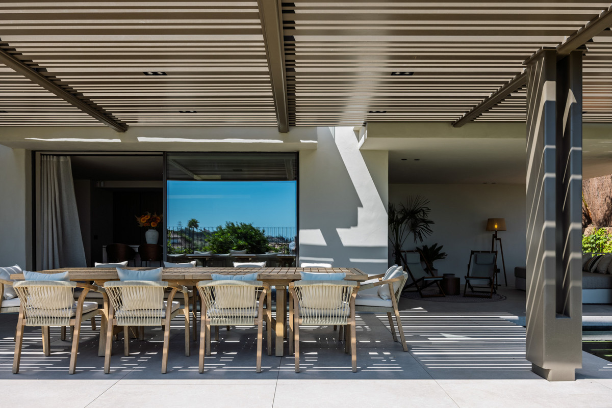 Se vende Villa - Chalet de 5 dormitorios en Costa Del Sol, Málaga, España