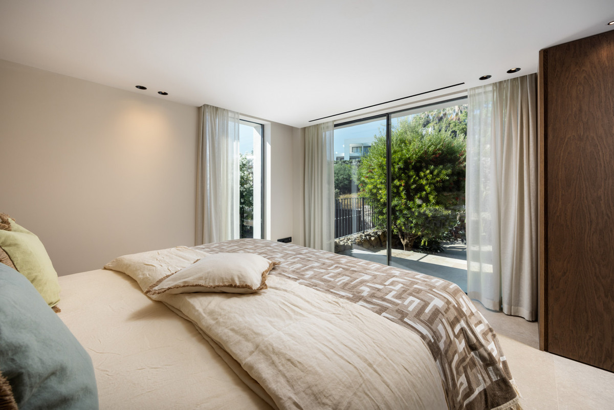 Se vende Villa - Chalet de 5 dormitorios en Costa Del Sol, Málaga, España