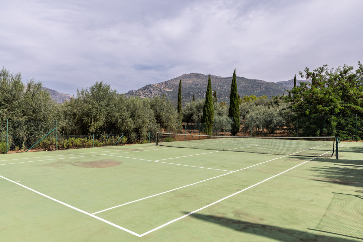7 Bed Commercial unit for sale in Periana Costa Del Sol East, Málaga, Spain