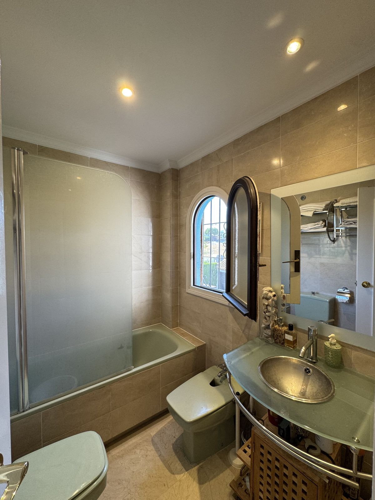 3 Bed Townhouse for sale in Estepona Costa Del Sol, Málaga, Spain
