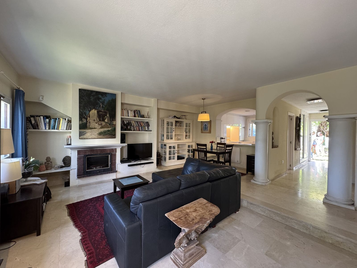 3 Bed Townhouse for sale in Estepona Costa Del Sol, Málaga, Spain
