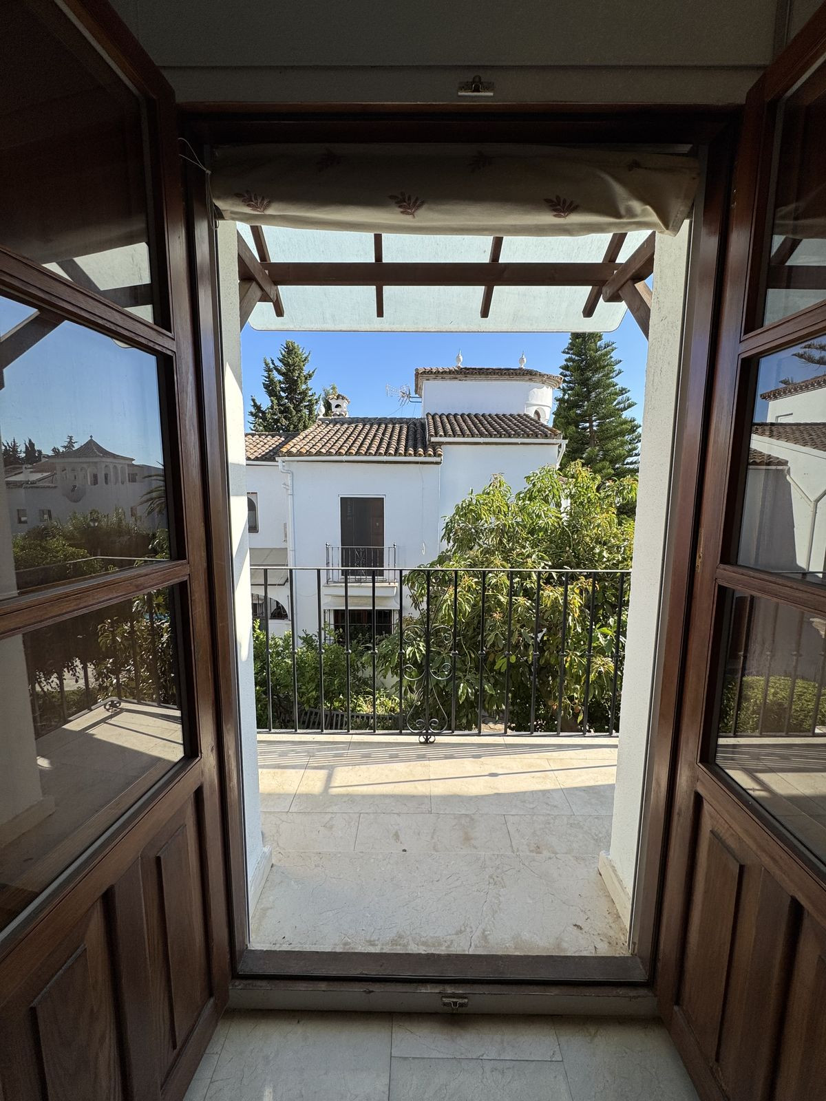 3 Bed Townhouse for sale in Estepona Costa Del Sol, Málaga, Spain