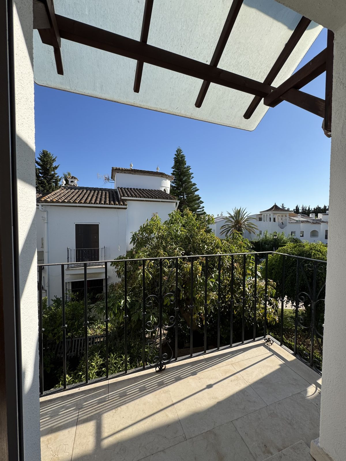 3 Bed Townhouse for sale in Estepona Costa Del Sol, Málaga, Spain