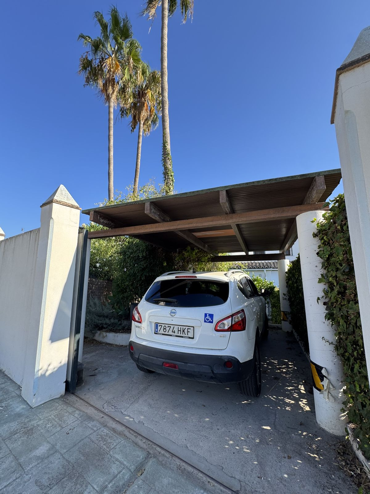 3 Bed Townhouse for sale in Estepona Costa Del Sol, Málaga, Spain