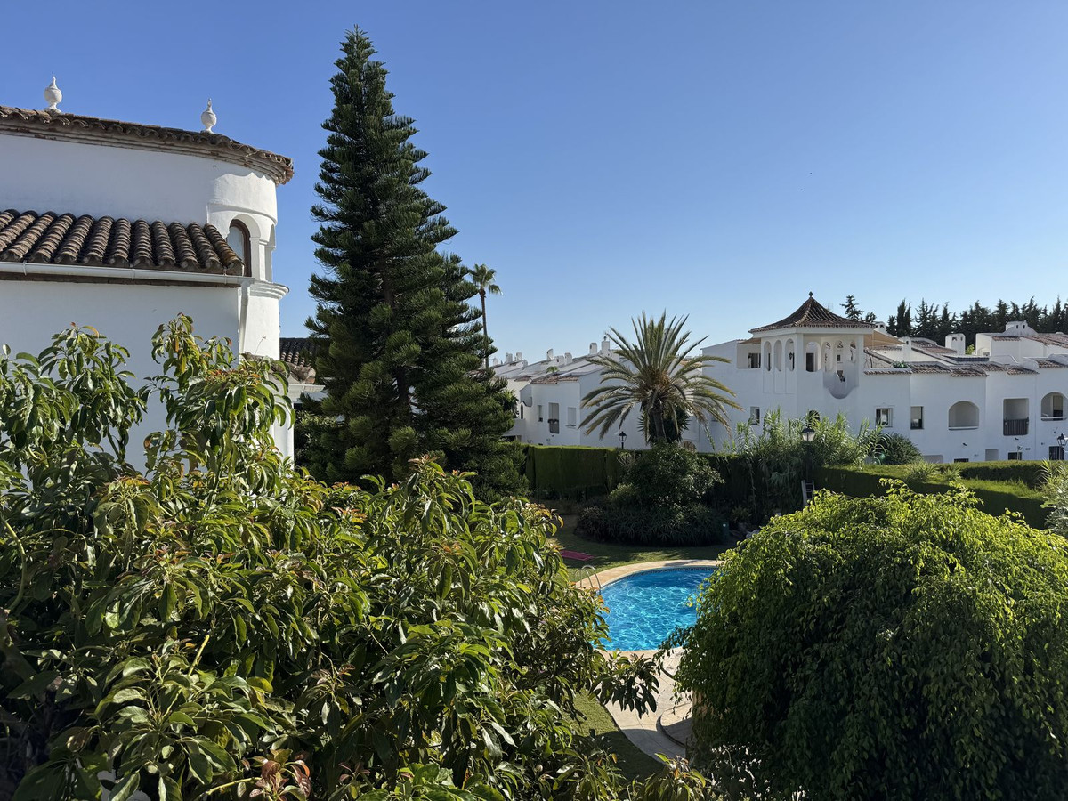 3 Bed Townhouse for sale in Estepona Costa Del Sol, Málaga, Spain