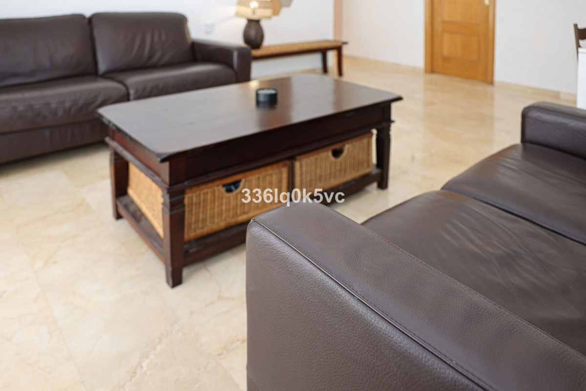 2 Bed Apartment for sale in Benahavís Costa Del Sol, Málaga, Spain