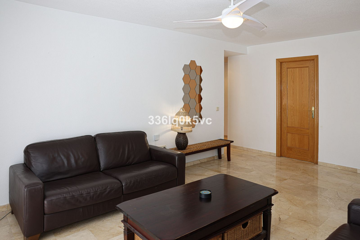 2 Bed Apartment for sale in Benahavís Costa Del Sol, Málaga, Spain