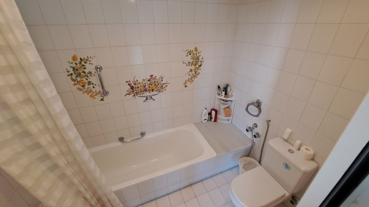 3 Bed Townhouse for sale in Miraflores Costa Del Sol, Málaga, Spain