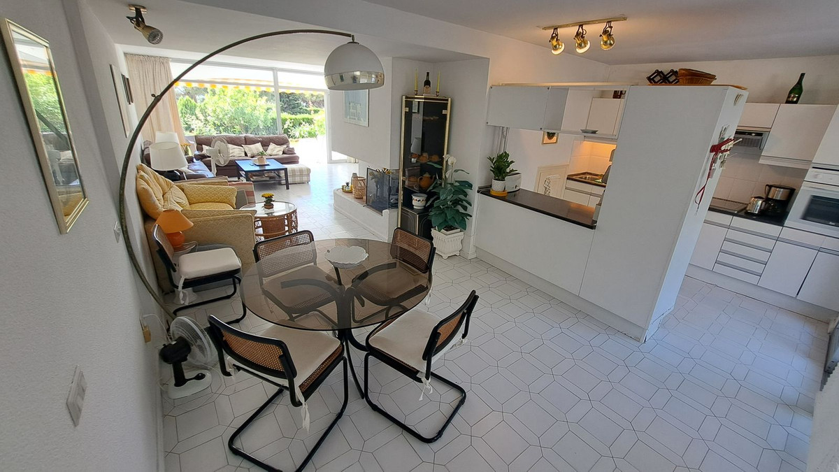 3 Bed Townhouse for sale in Miraflores Costa Del Sol, Málaga, Spain