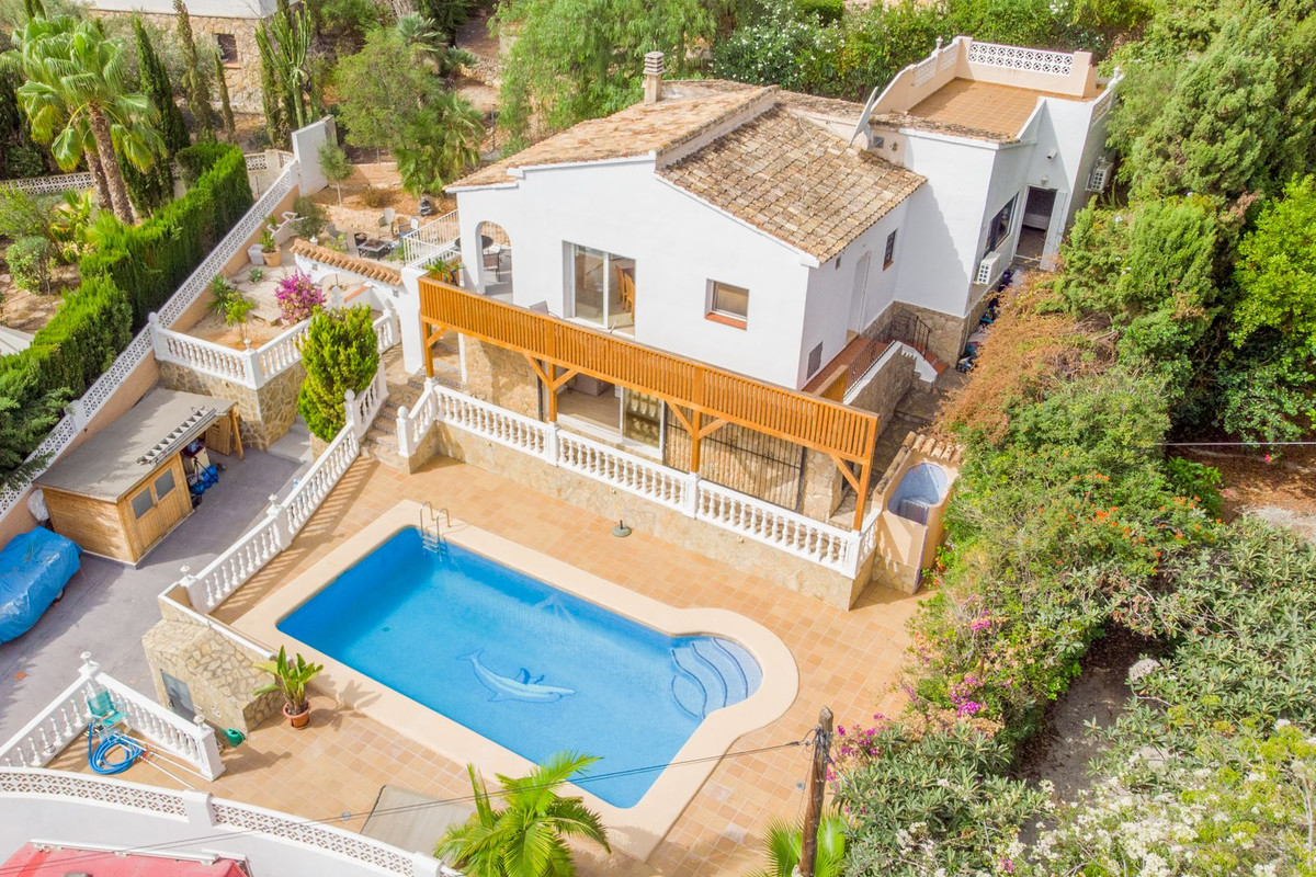 Se vende Villa - Chalet de 3 dormitorios en Costa Blanca, Alicante, España