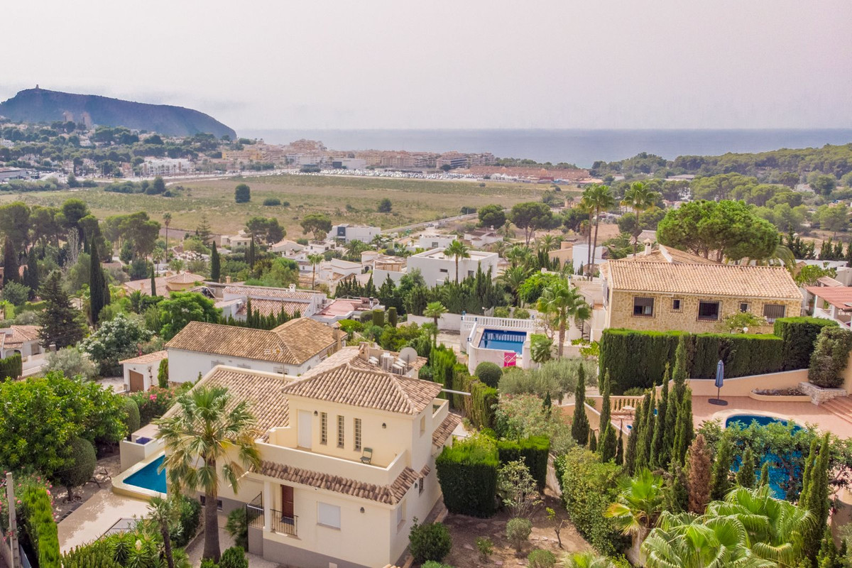 Se vende Villa - Chalet de 3 dormitorios en Costa Blanca, Alicante, España