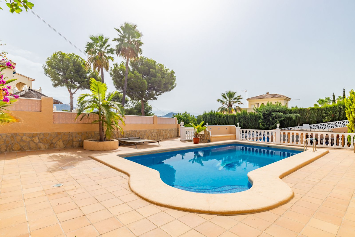 Se vende Villa - Chalet de 3 dormitorios en Costa Blanca, Alicante, España