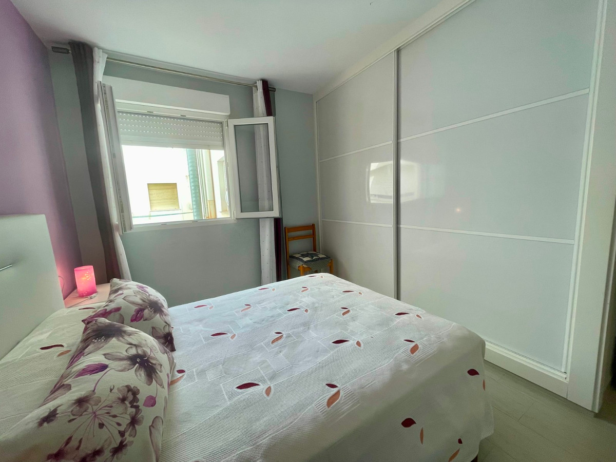 Se vende Apartamento Planta Media de 3 dormitorios en Costa Blanca, Alicante, España