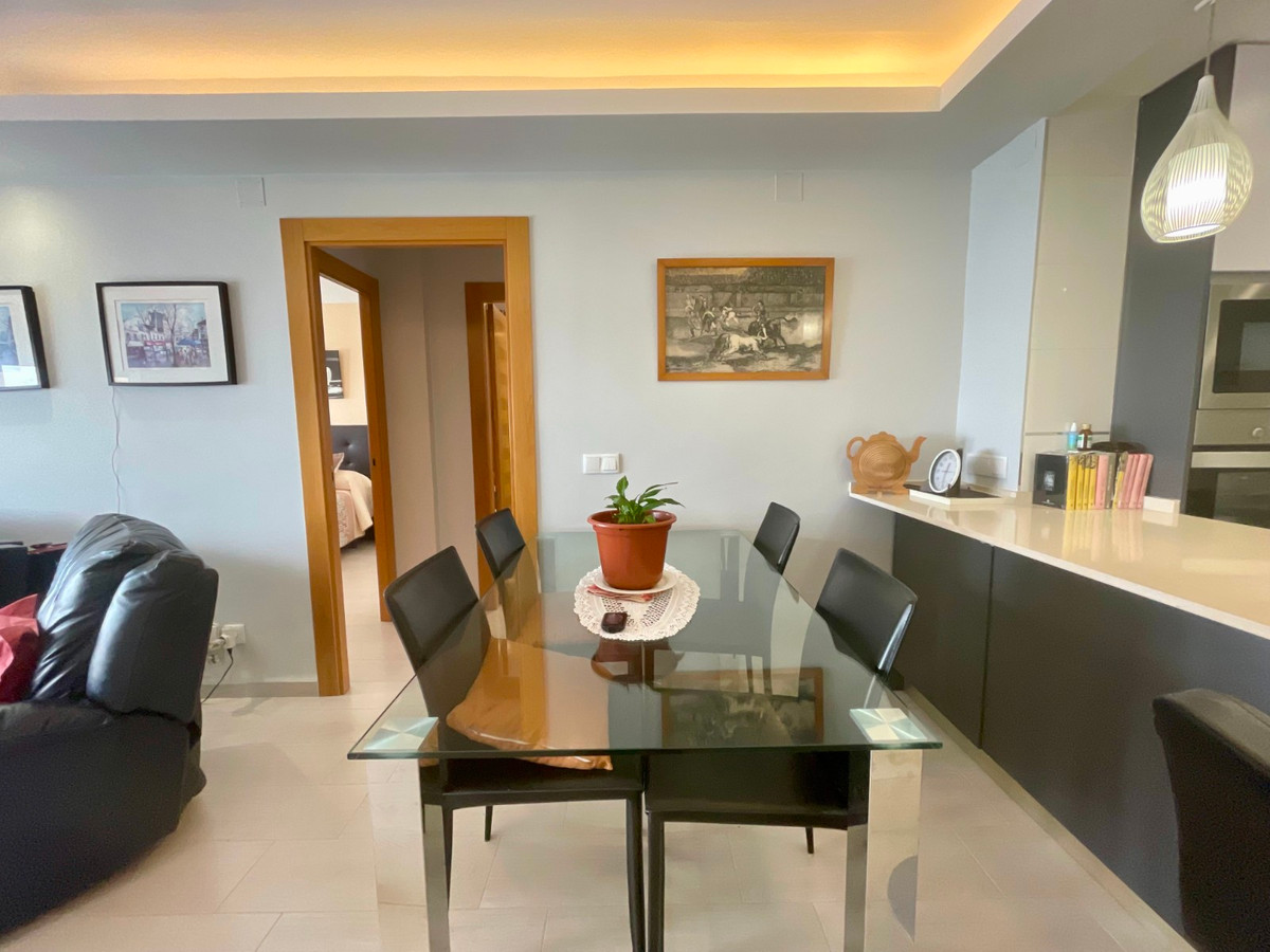 Se vende Apartamento Planta Media de 3 dormitorios en Costa Blanca, Alicante, España
