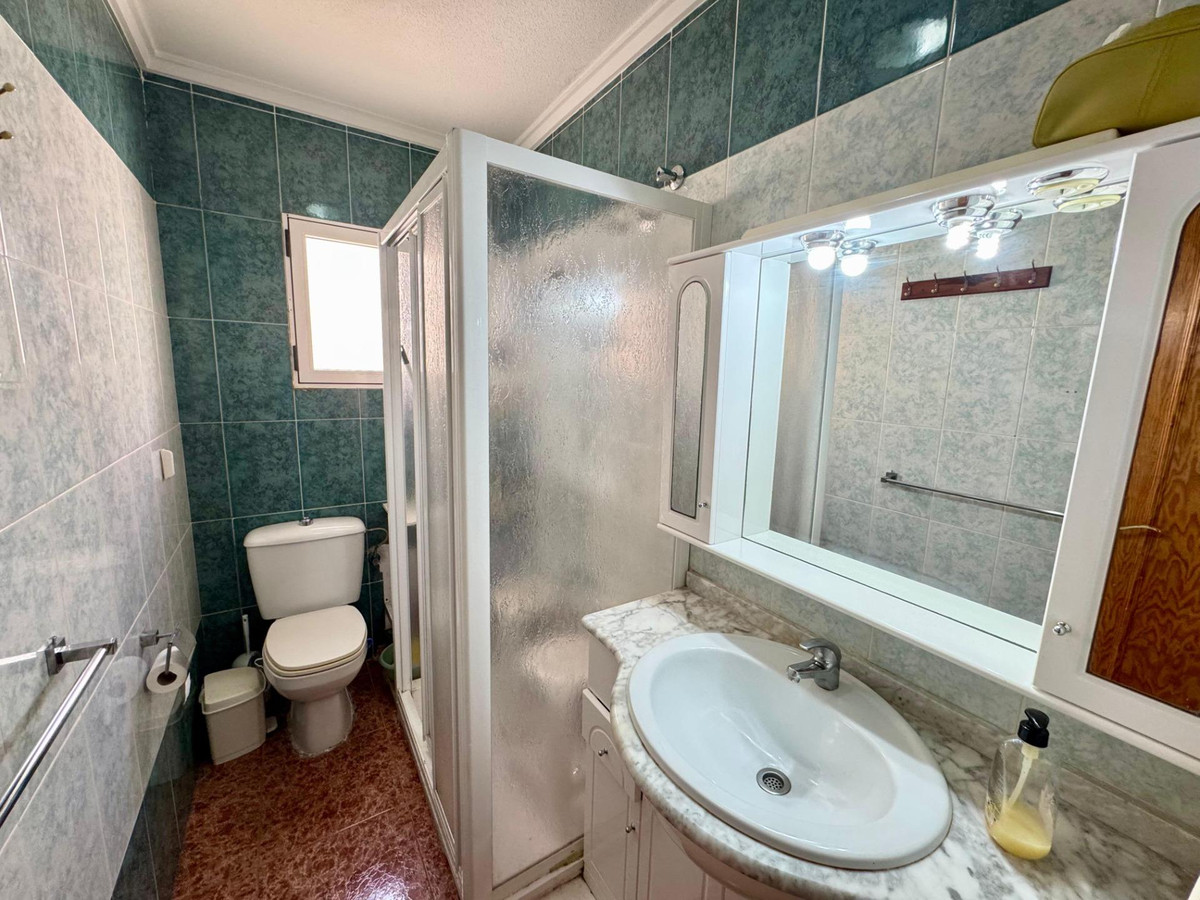 Se vende Ático de 2 dormitorios en Costa Blanca, Alicante, España