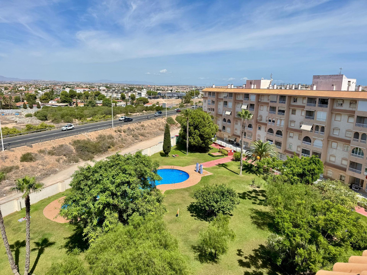Se vende Ático de 2 dormitorios en Costa Blanca, Alicante, España