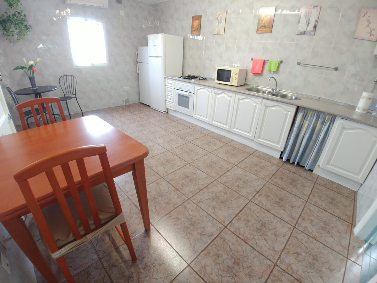 2 Bed Townhouse for sale in Entrerrios Málaga, Málaga, Spain