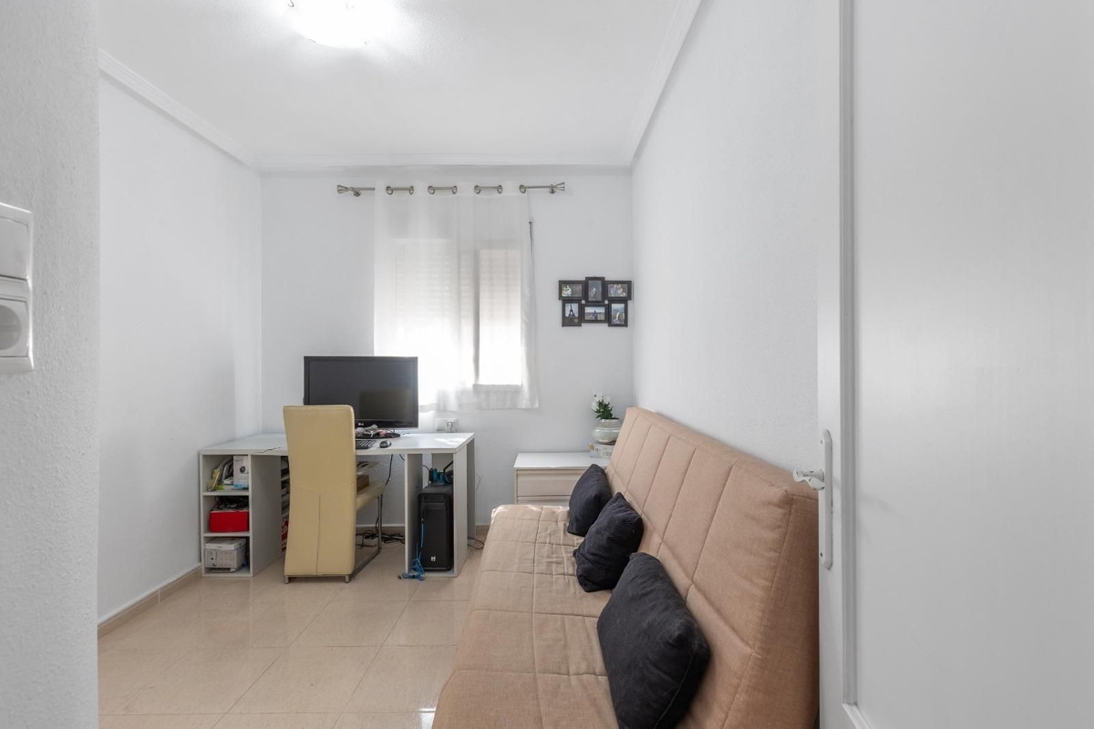 Se vende Pareada de 2 dormitorios en Costa Blanca, Alicante, España