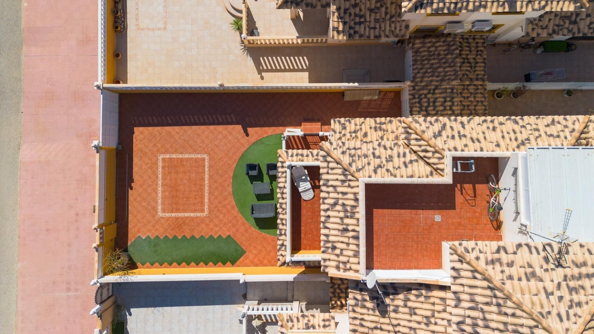 Se vende Pareada de 2 dormitorios en Costa Blanca, Alicante, España
