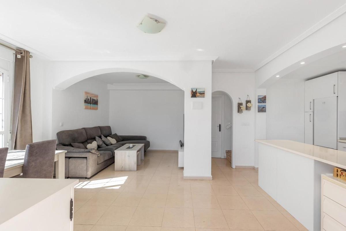 Se vende Pareada de 2 dormitorios en Costa Blanca, Alicante, España
