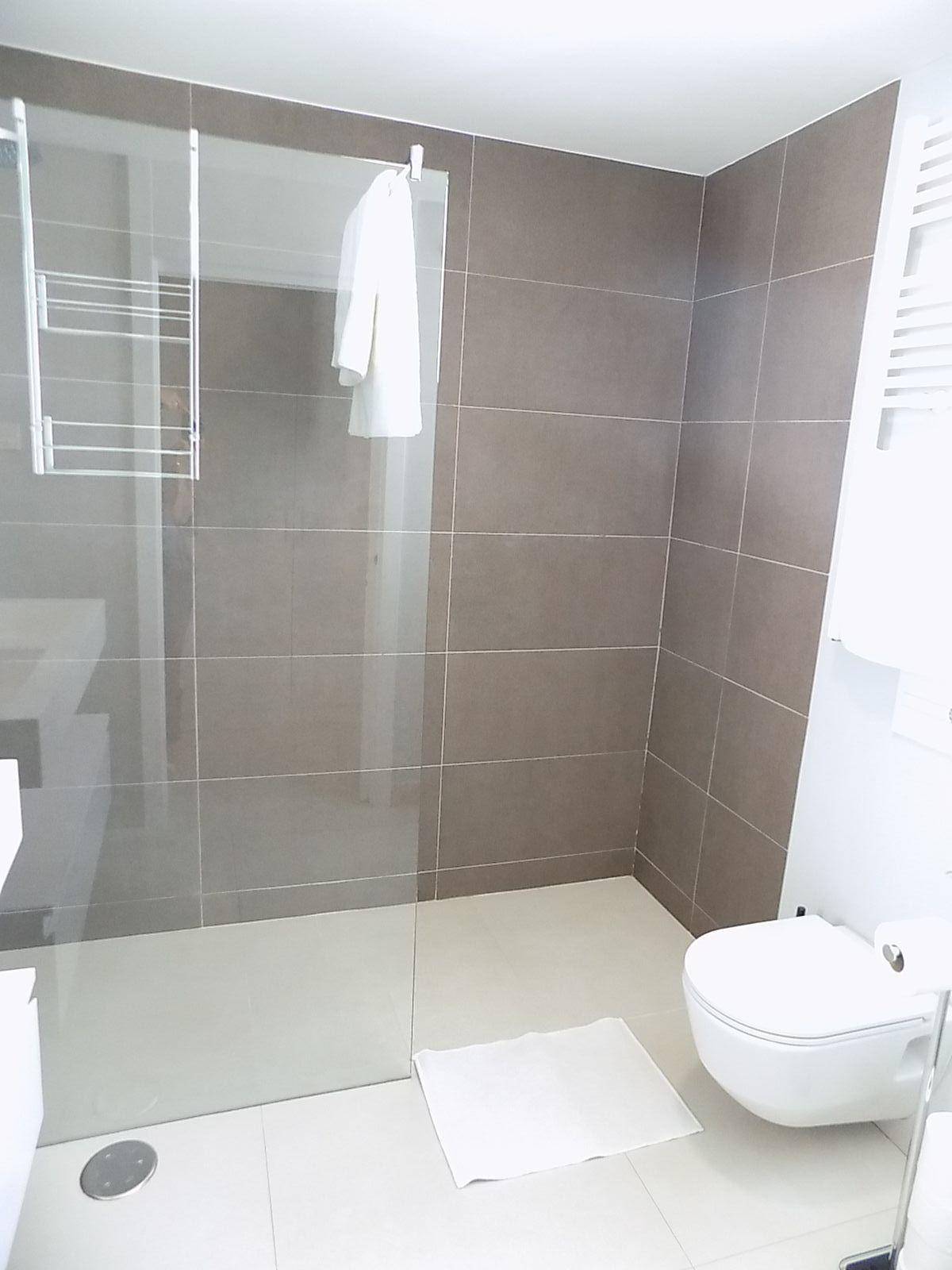 3 Bed Apartment for sale in Calanova Golf Costa Del Sol, Málaga, Spain
