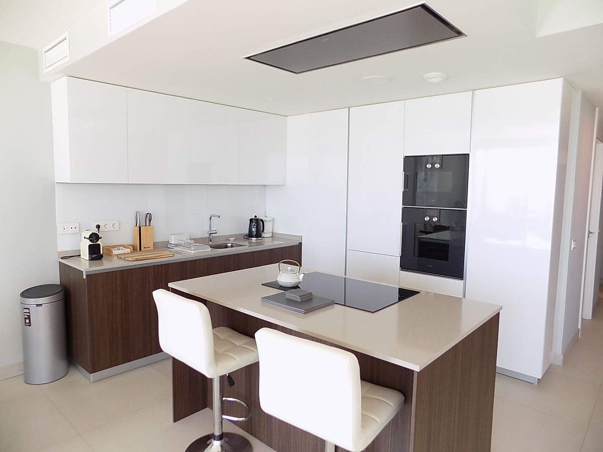 3 Bed Apartment for sale in Calanova Golf Costa Del Sol, Málaga, Spain