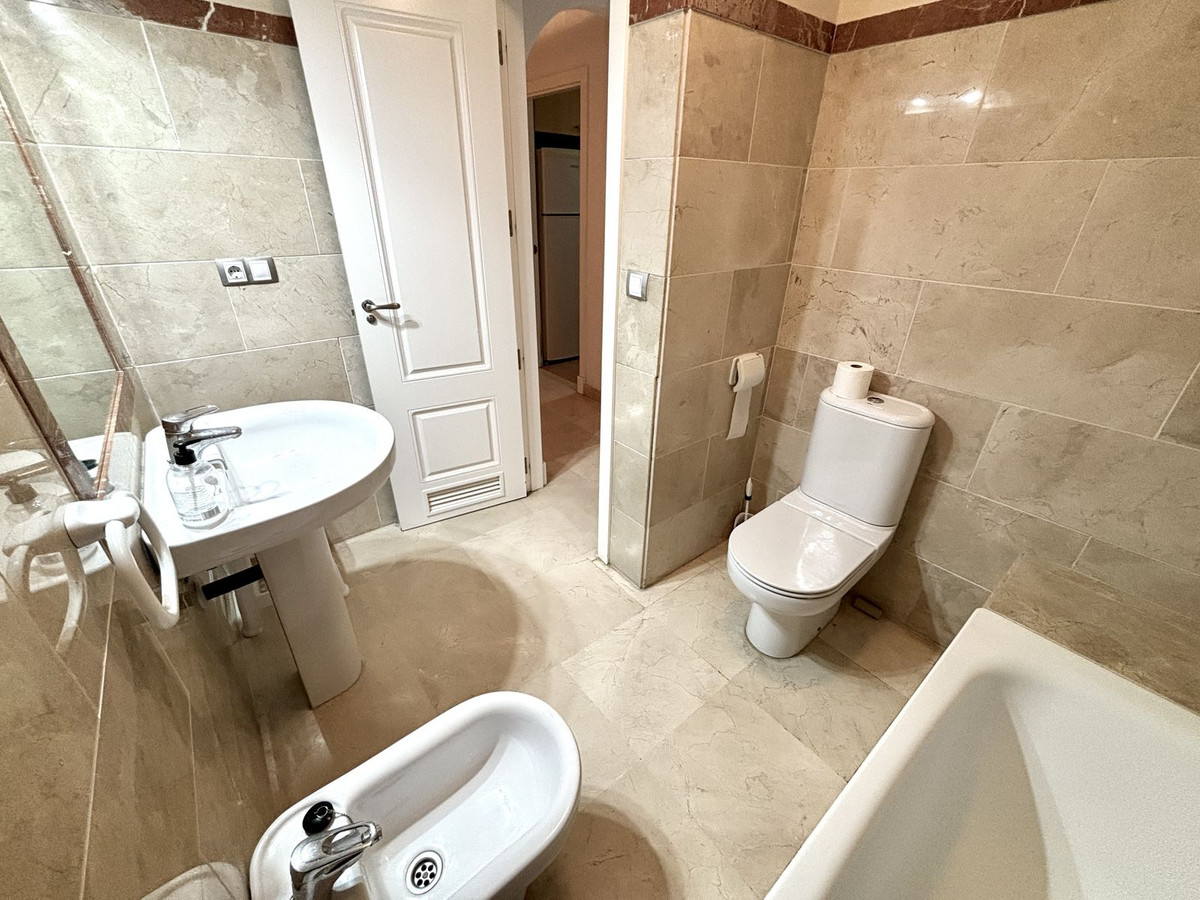 Se vende Apartamento Planta Baja de 1 dormitorios en Costa Del Sol, Málaga, España