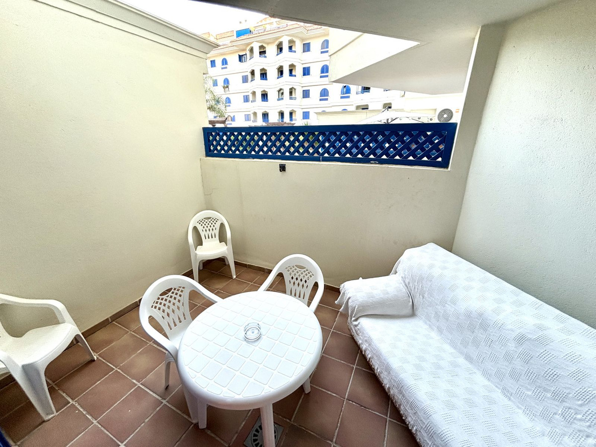 Se vende Apartamento Planta Baja de 1 dormitorios en Costa Del Sol, Málaga, España