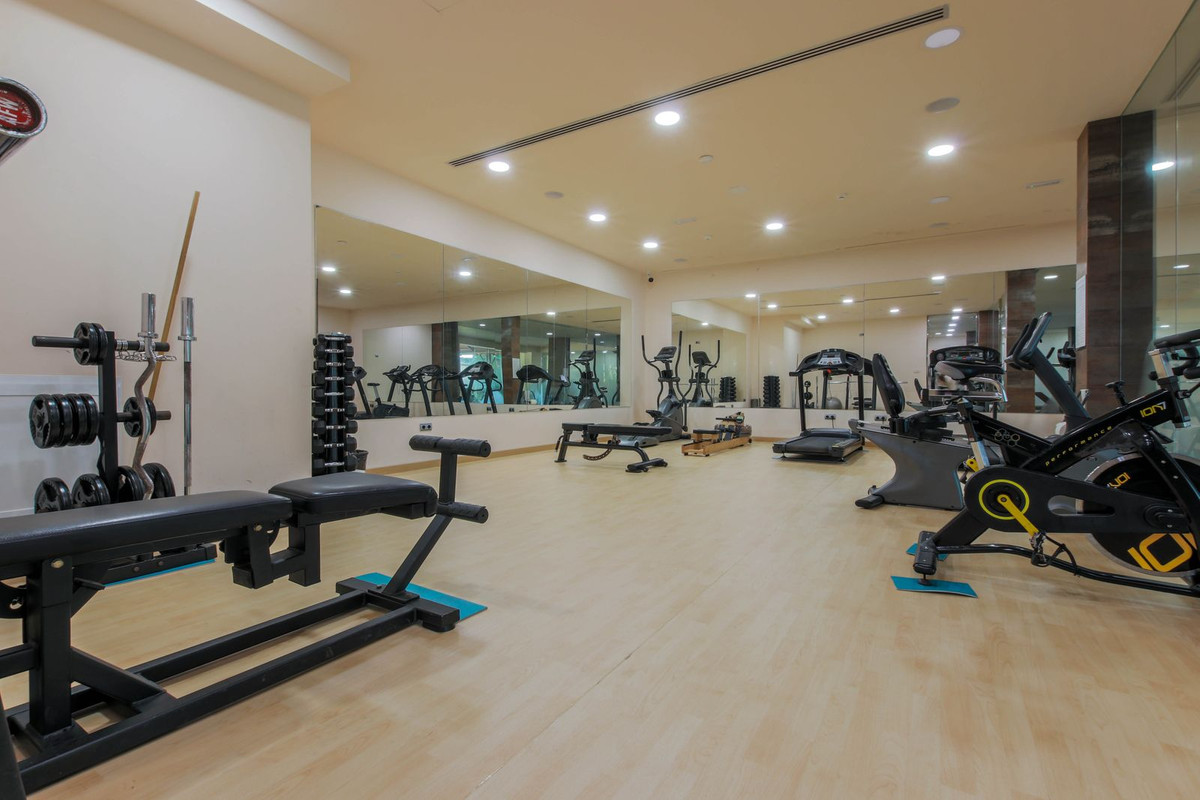 Se vende Apartamento Planta Media de 2 dormitorios en Costa Del Sol, Málaga, España