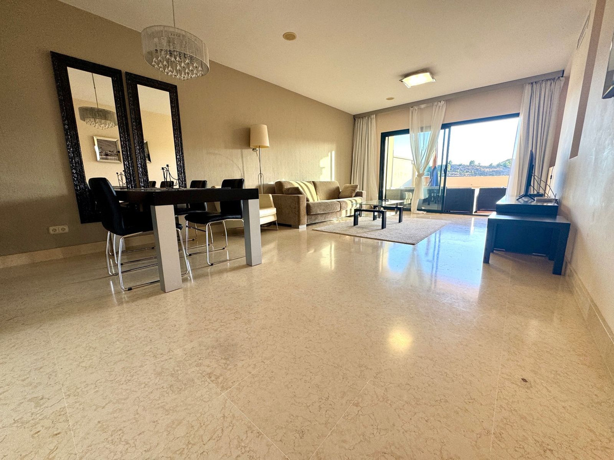 Se vende Apartamento Planta Media de 2 dormitorios en Costa Del Sol, Málaga, España