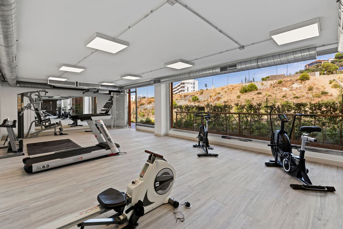 3 Bed Apartment for sale in Higueron Costa Del Sol, Málaga, Spain