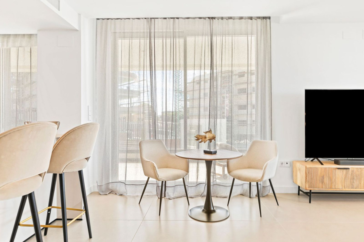 3 Bed Apartment for sale in Higueron Costa Del Sol, Málaga, Spain