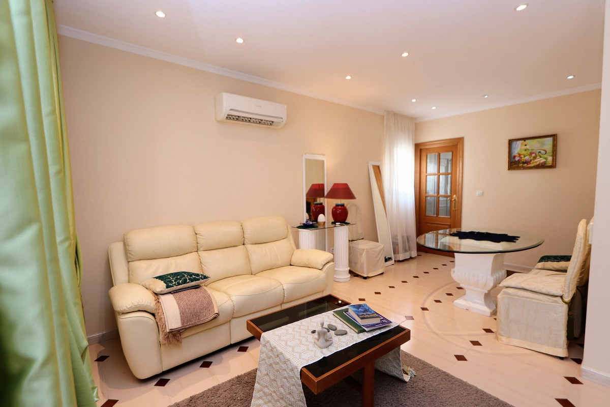 3 Bed Townhouse for sale in Torrevieja Costa Blanca, Alicante, Spain