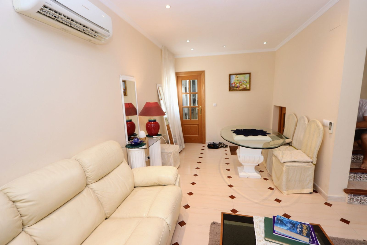 3 Bed Townhouse for sale in Torrevieja Costa Blanca, Alicante, Spain