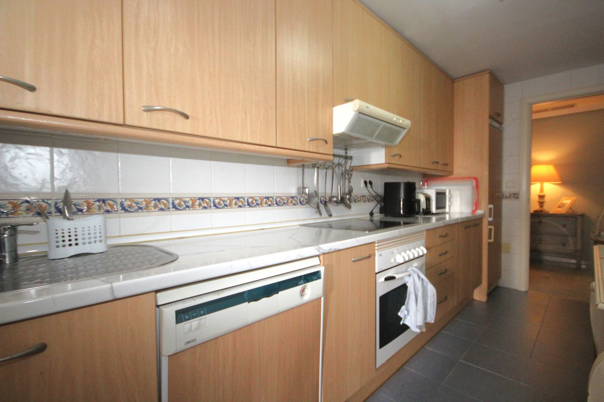 2 Bed Apartment for sale in Bahía De Marbella Costa Del Sol, Málaga, Spain