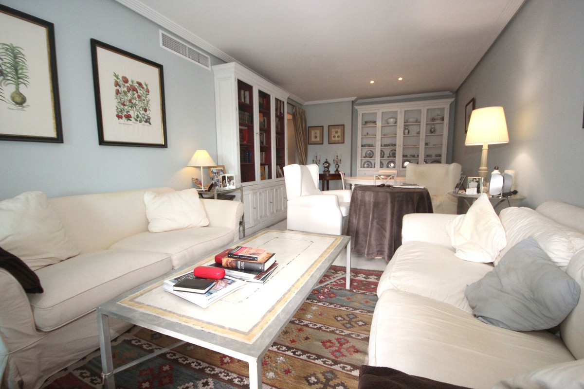 2 Bed Apartment for sale in Bahía De Marbella Costa Del Sol, Málaga, Spain