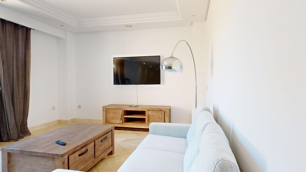 2 Bed Apartment for sale in Estepona Costa Del Sol, Málaga, Spain