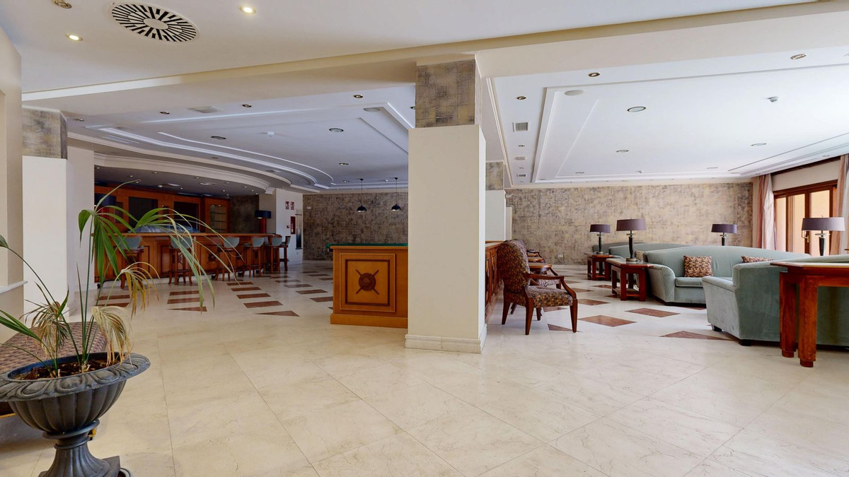 2 Bed Apartment for sale in Estepona Costa Del Sol, Málaga, Spain