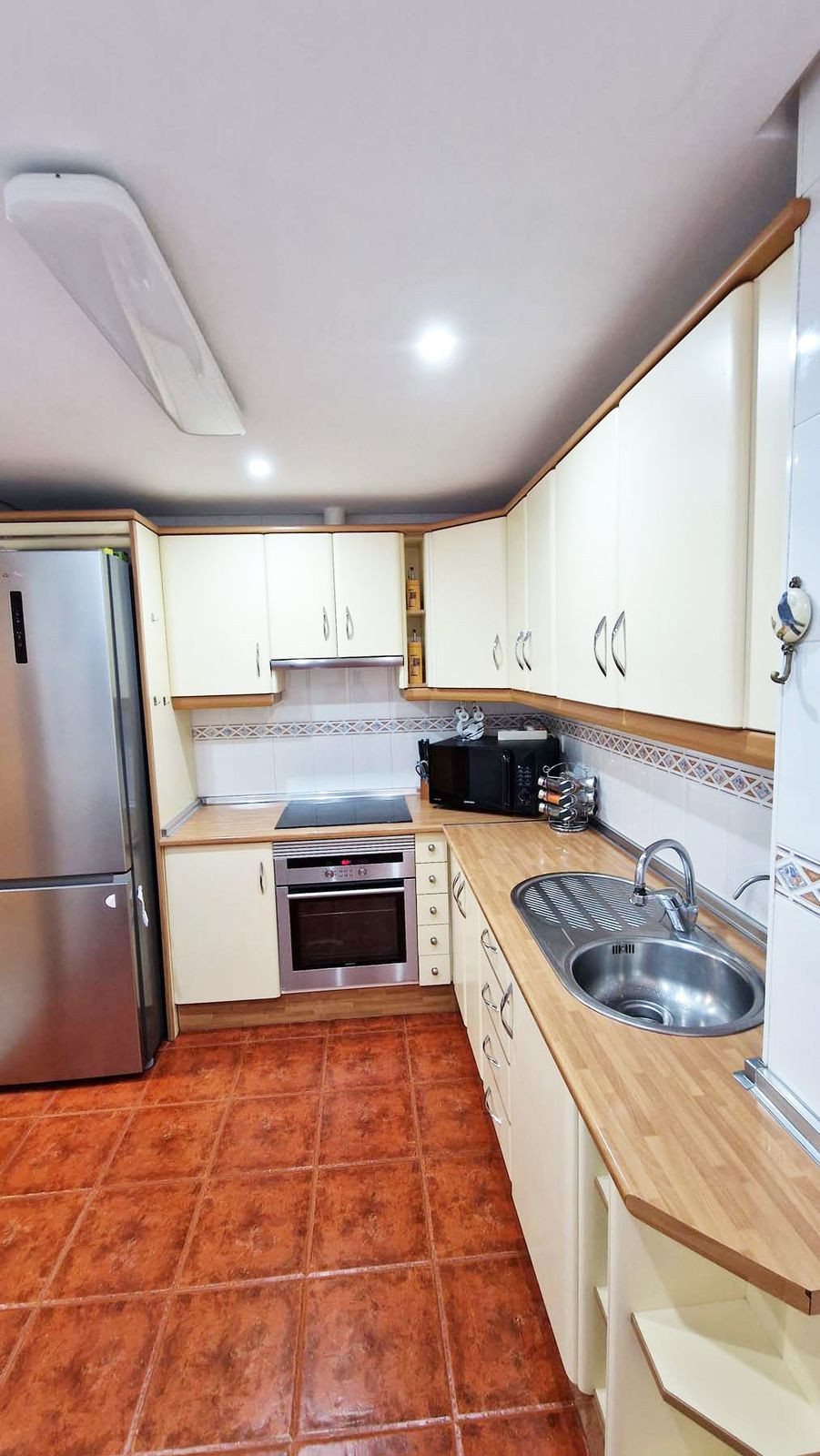 Se vende Apartamento Planta Media de 2 dormitorios en Costa Del Sol, Málaga, España