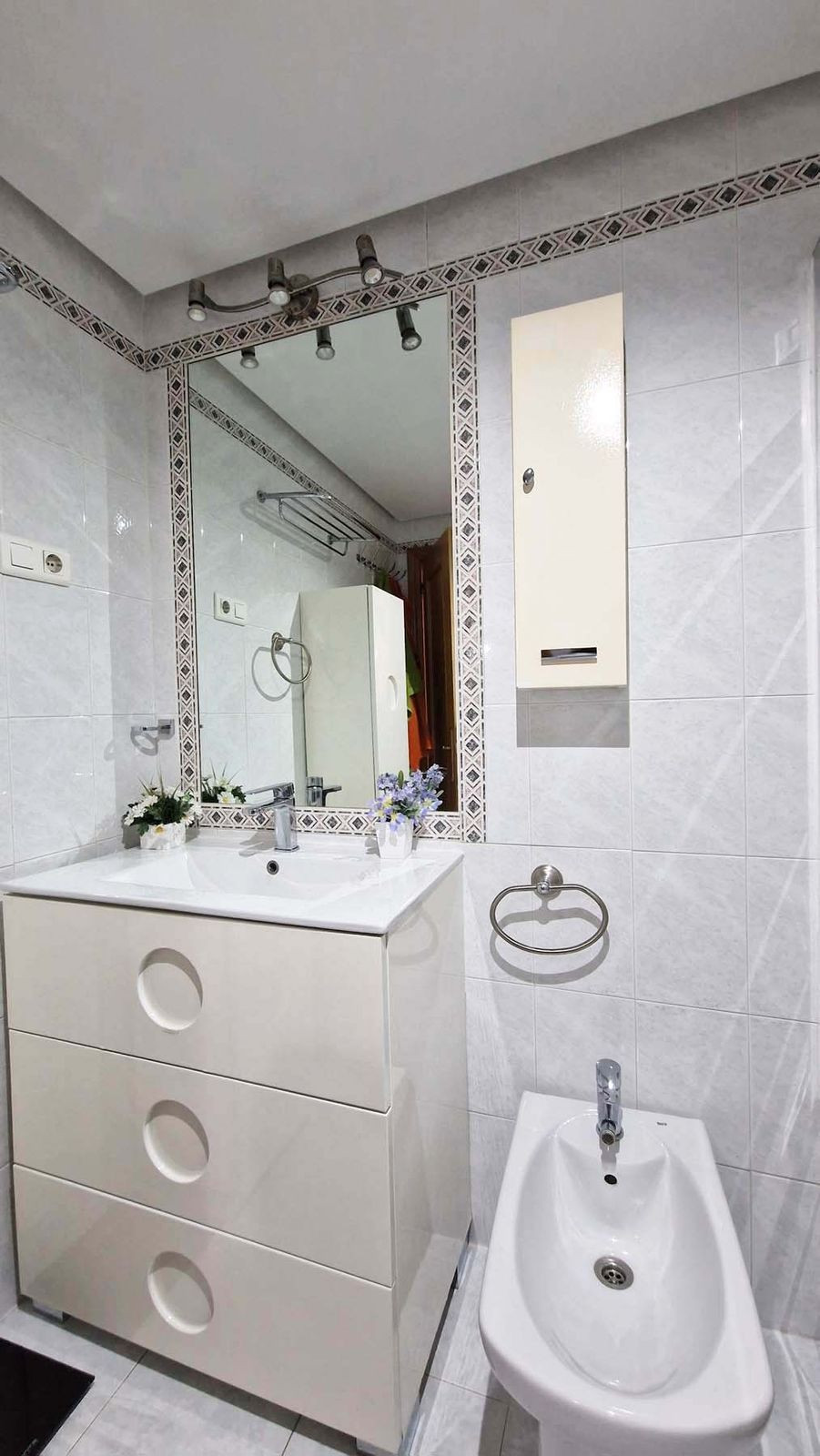 Se vende Apartamento Planta Media de 2 dormitorios en Costa Del Sol, Málaga, España