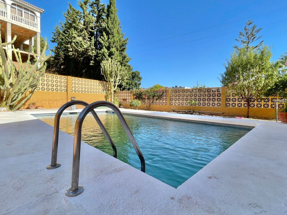 3 Bed Townhouse for sale in Rincón De La Victoria Costa Del Sol East, Málaga, Spain