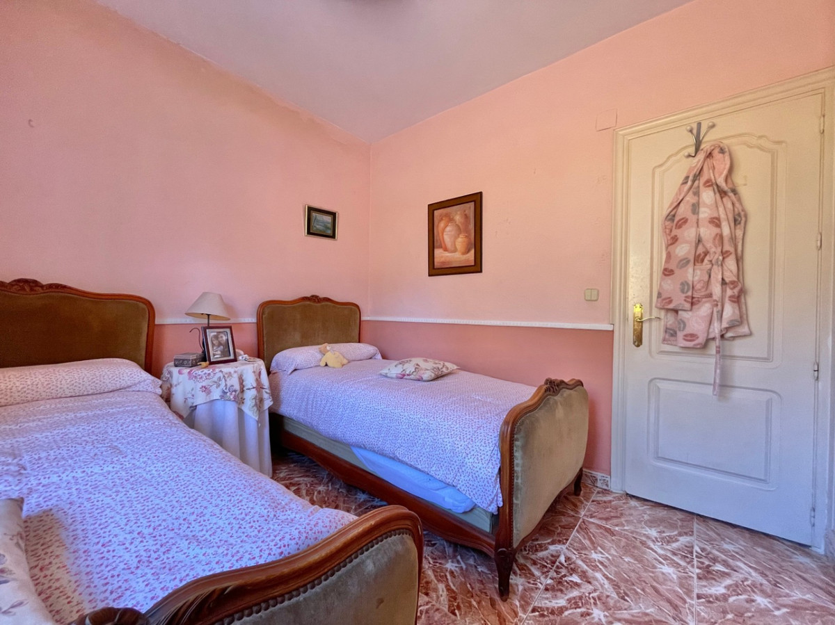 3 Bed Townhouse for sale in Rincón De La Victoria Costa Del Sol East, Málaga, Spain