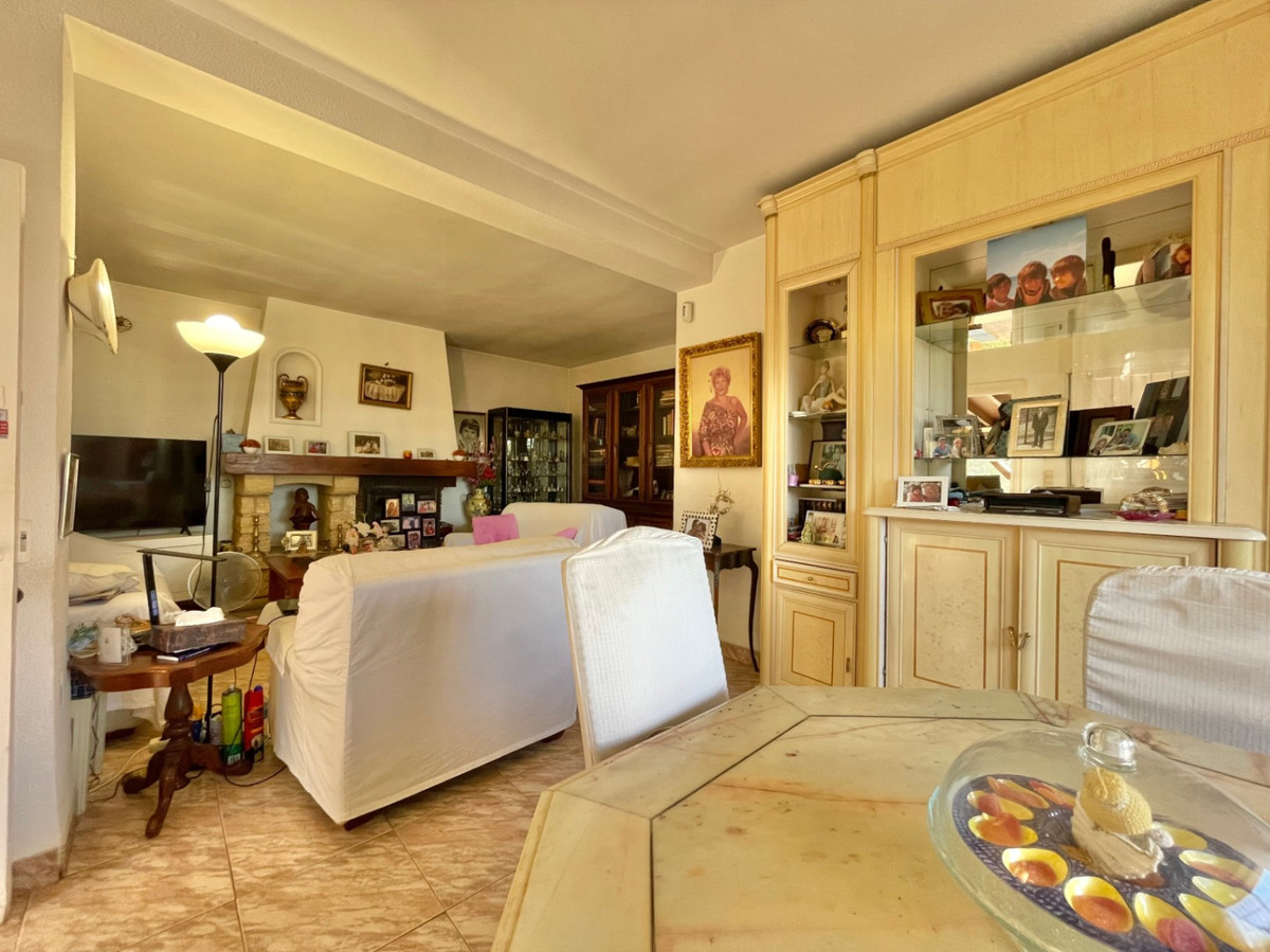 3 Bed Townhouse for sale in Rincón De La Victoria Costa Del Sol East, Málaga, Spain