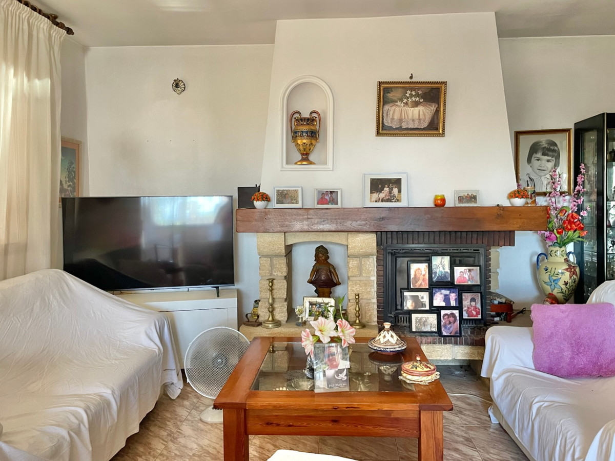 3 Bed Townhouse for sale in Rincón De La Victoria Costa Del Sol East, Málaga, Spain