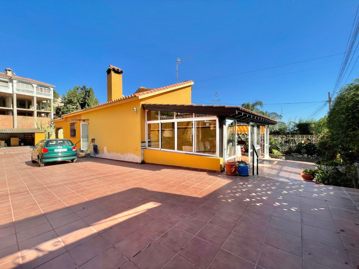 3 Bed Townhouse for sale in Rincón De La Victoria Costa Del Sol East, Málaga, Spain
