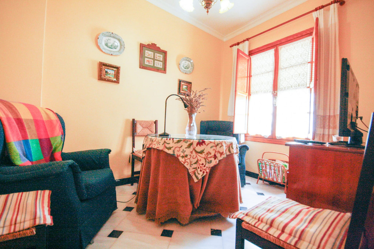 Se vende Adosada de 5 dormitorios en Costa Del Sol, Málaga, España