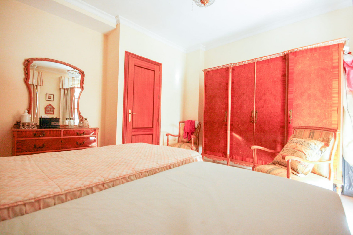 Se vende Adosada de 5 dormitorios en Costa Del Sol, Málaga, España