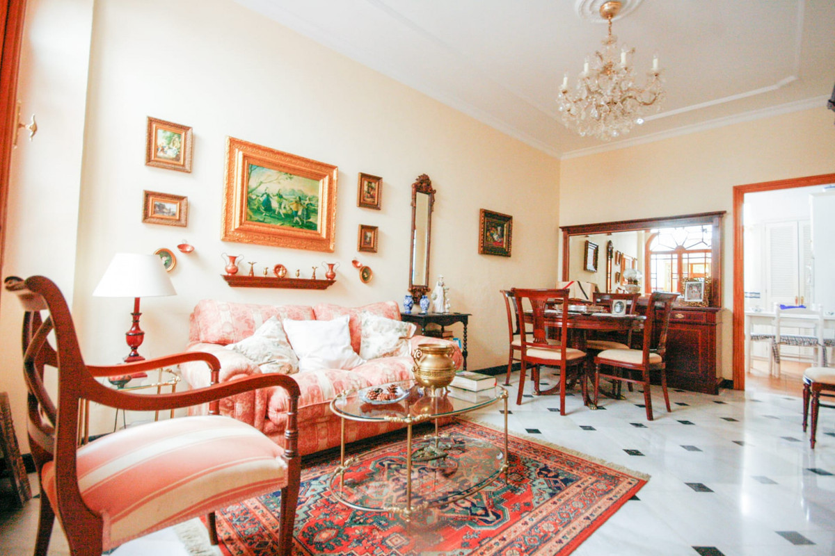 Se vende Adosada de 5 dormitorios en Costa Del Sol, Málaga, España