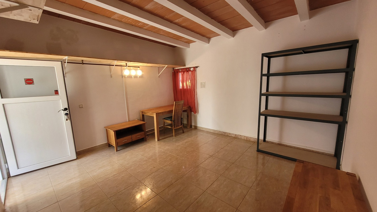 Se vende Villa - Chalet de 4 dormitorios en Costa Blanca, Alicante, España